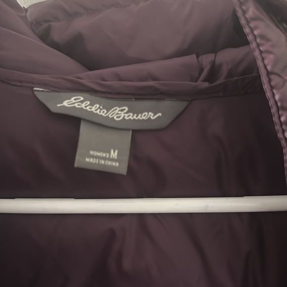 Women's Eddie Bauer Luna Peak
Hooded Down Puffer Parka - Picture 4 of 6